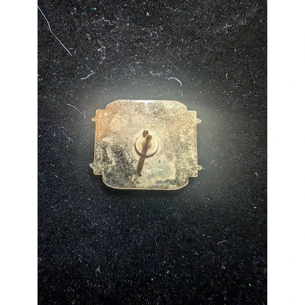 Grand Lodge Of Kentucky Masonic Enamel Lapel Pin Building For The Future Badge